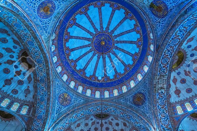 Istanbul Highlights: Small-Group Tour with a Local Expert - Hagia Sophia: prepare for a different kind of visit