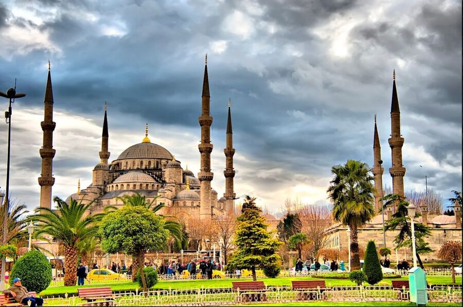 Istanbul: Old City Full-Day Tour with Lunch and Hotel Pickup - What the $77 Price Really Covers