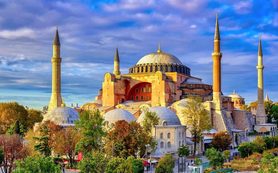 Istanbul: Old City Tour and Luxury Sunset Bosphorus Cruise - Istanbul in one long, well-planned day