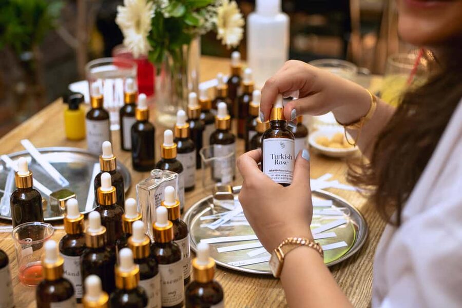 Istanbul: Perfume Making Workshop with Snacks and Drinks - Key points at a glance