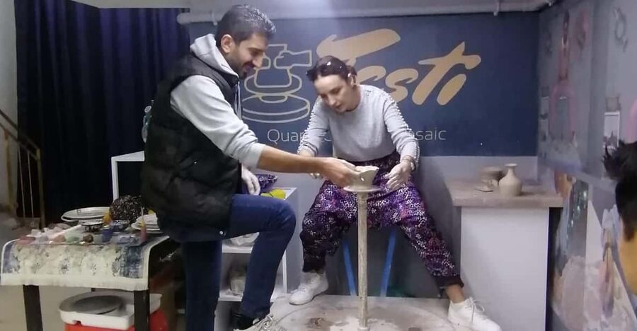 Istanbul: Pottery Workshop - Who should book this activity?