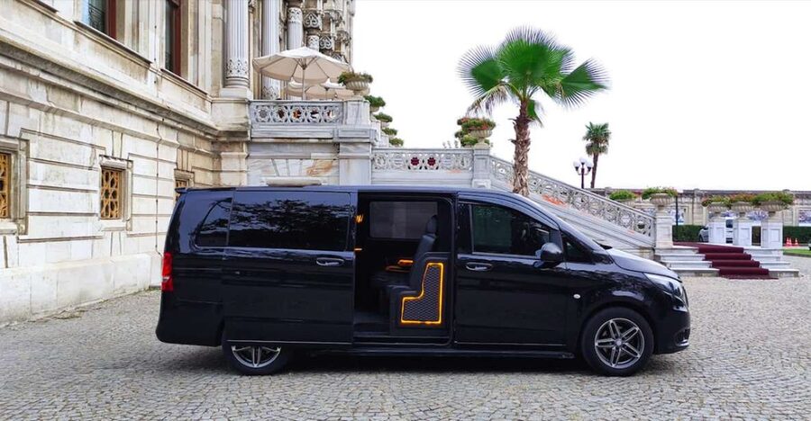 Istanbul: Private Car Hire with Driver - Key points at a glance