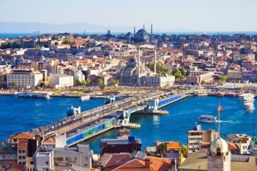 Istanbul: Private Guided Tour - The Hippodrome’s surviving Roman monuments