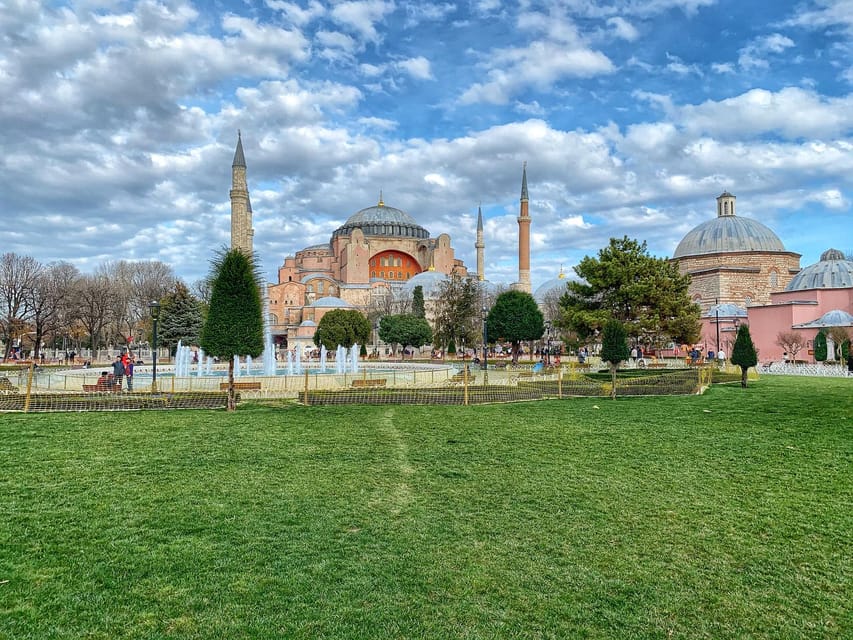 Istanbul: Private Old City Tour with Bosphorus Cruise - Timing, pickup and the walking level