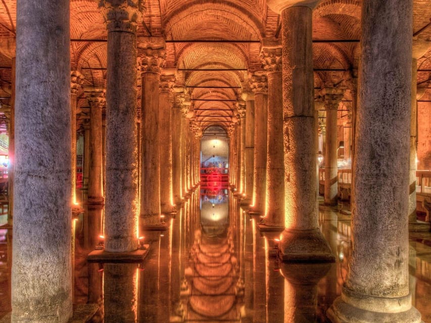 Istanbul: Private Sightseeing Tour in Multiple Languages - Sultanahmet Square and the one-hour lunch break