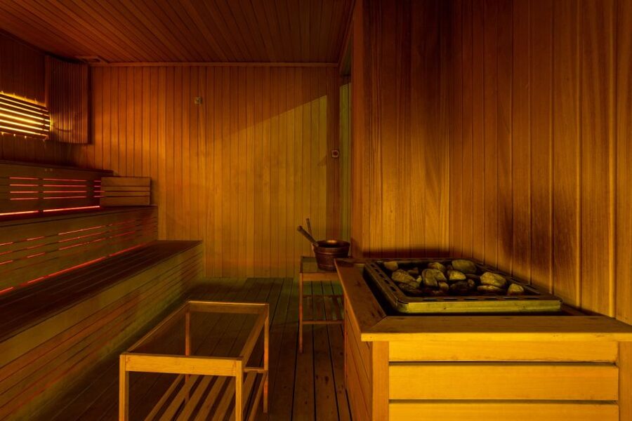 Istanbul: Private Turkish Bath, Massage, and Pool in Taksim - Sauna, steam room, and shared facilities