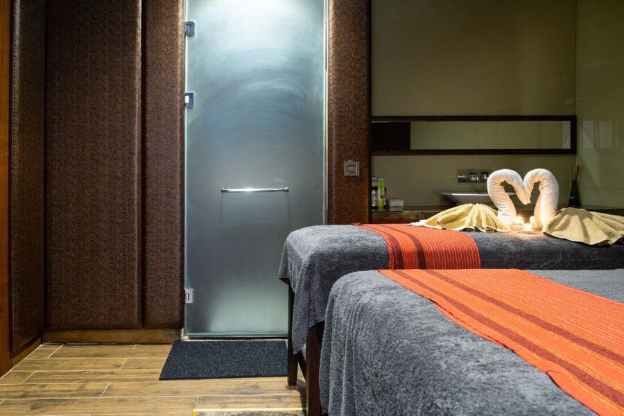 Istanbul: Private Turkish Bath, Massage, and Pool in Taksim - Who will enjoy this hamam most?