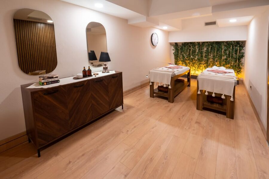 Istanbul: Public, Private or VIP Hammam & Spa in Old City - Choosing public, private, or VIP