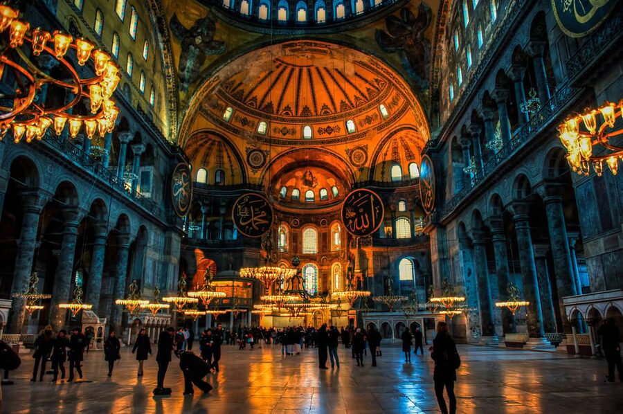 Istanbul: Secret Treasures Skip-The-Line Tour with Lunch - Lunch in Sultanahmet