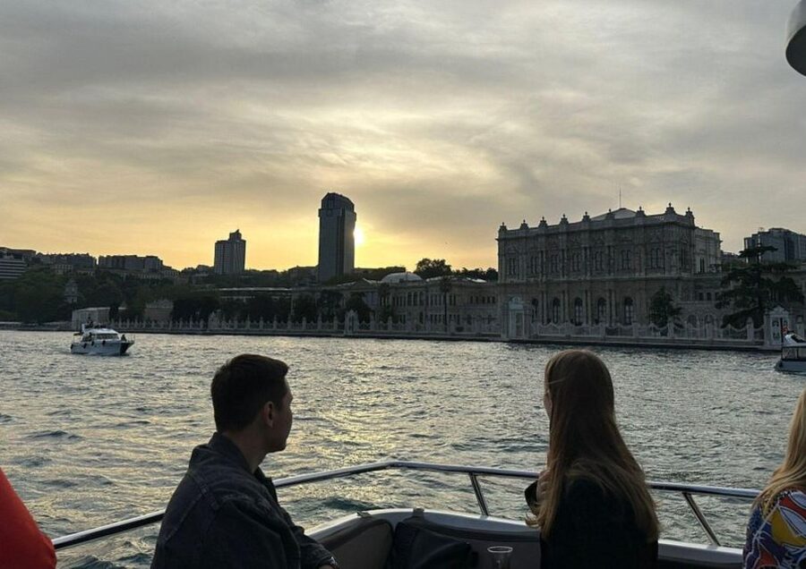 Istanbul: Small-Group Luxury Yacht Sunset Cruise w/ Snacks - Practical Details Before You Book