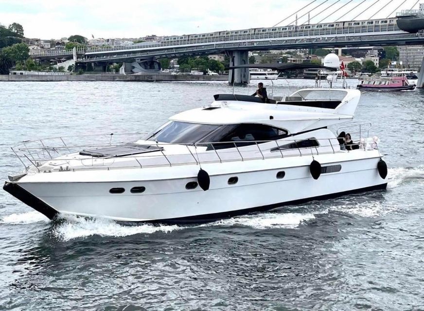 Istanbul: Small-Group Luxury Yacht Sunset Cruise w/ Snacks - Maiden’s Tower and the Return Through the Golden Horn