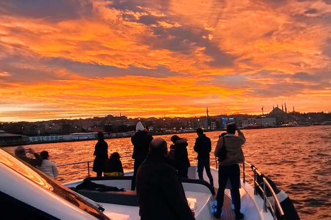 Istanbul Sunset Cruise on the Bosphorus - The natural island and Istanbul’s stylish shoreline