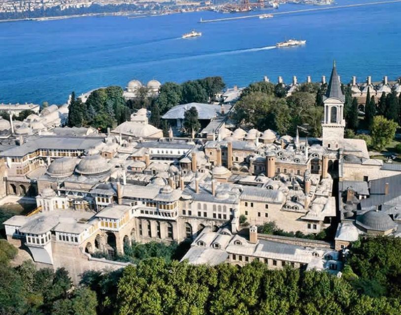 Istanbul: Topkapi, Hagia Sophia and Basilica Cistern Tour - Small details that make the day easier