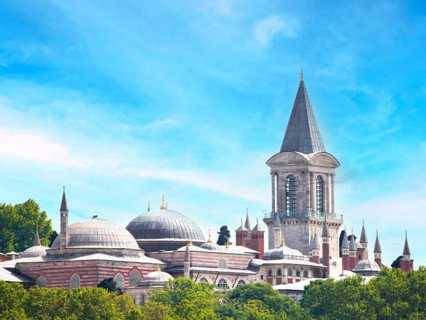 Istanbul: Topkapi Palace & Harem Tour Skip-the-Line Ticket - Hagia Irene and the palace grounds