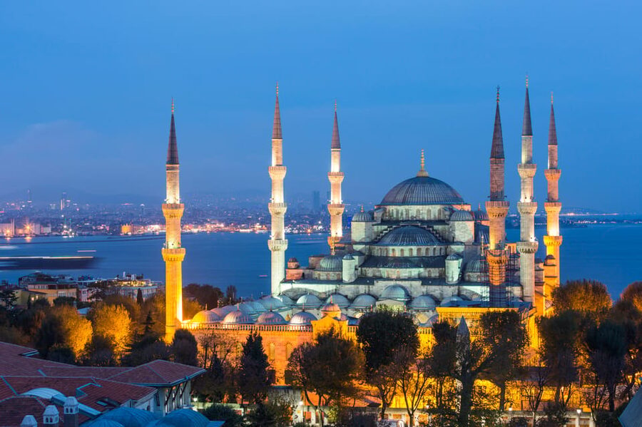 Istanbul: Tour of Hagia Sophia and Blue Mosque By Night - Is $118 plus €30 good value?
