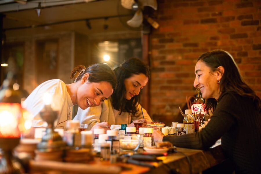Istanbul: Traditional Stained Glass Painting Workshop - What you actually make in three hours