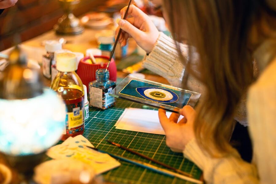 Istanbul: Traditional Stained Glass Painting Workshop - Meeting near Merhaba Pastanesi in Sirkeci