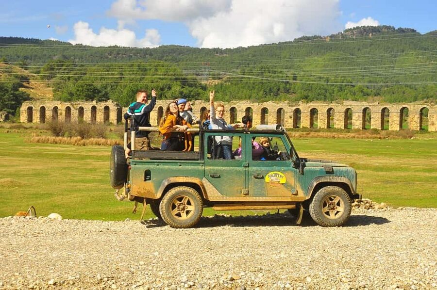 Jeep Safari-Lunch-Boat-Canyon-Waterfall-Foam,Water Party - What to pack for a dusty and wet day