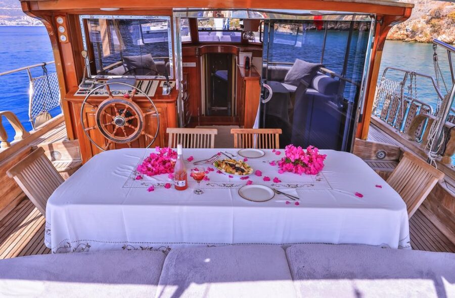 Kas: Limanagzi Beach & Island-Hopping Boat Tour with Lunch - Leaving Kas Harbor at 10 a.m.