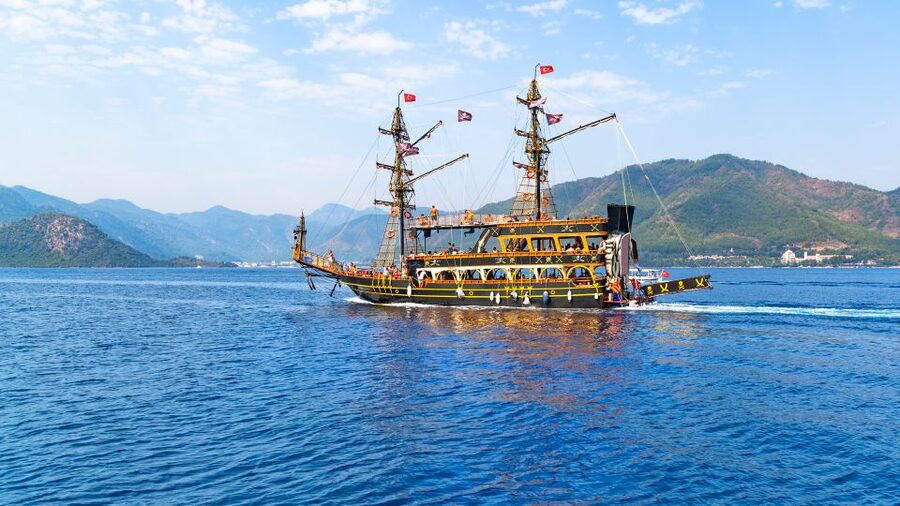 Kemer Full-Day Pirate Boat Trip with Lunch - Alacasu Water for the final swim