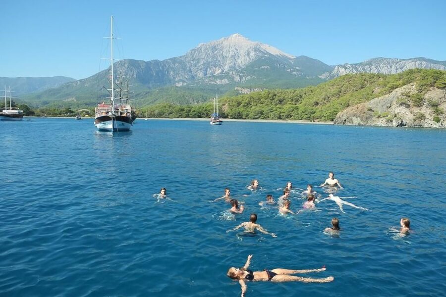 Kemer Full-Day Pirate Boat Trip with Lunch - Practical advice for a smoother day