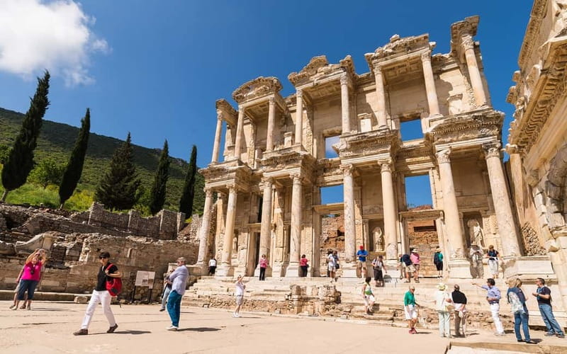 Kusadasi: Ephesus & House of Mary Small Group Tour w/Lunch - Walking through the ancient city of Ephesus