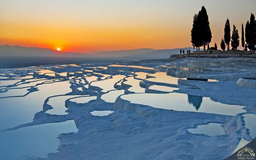 Kusadasi: Guided Pamukkale Tour - Hierapolis gives the day its historical weight