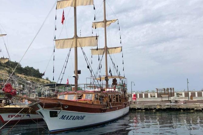 Kusadasi & National Park Boat Tours with Lunch and Transfer - Choosing Kusadasi or Güzelçamlı National Park