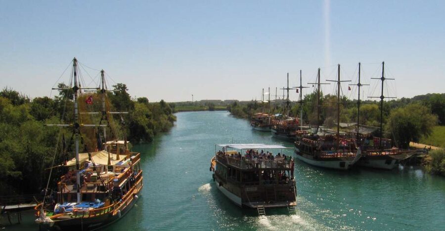 Manavgat Cruise & Grand Bazaar w/Lunch and Unlimited Drinks - Barbecue Lunch on the Water
