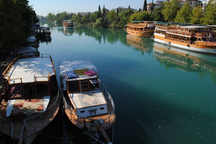 Manavgat Cruise & Grand Bazaar w/Lunch and Unlimited Drinks - Swimming Where the River Meets the Sea