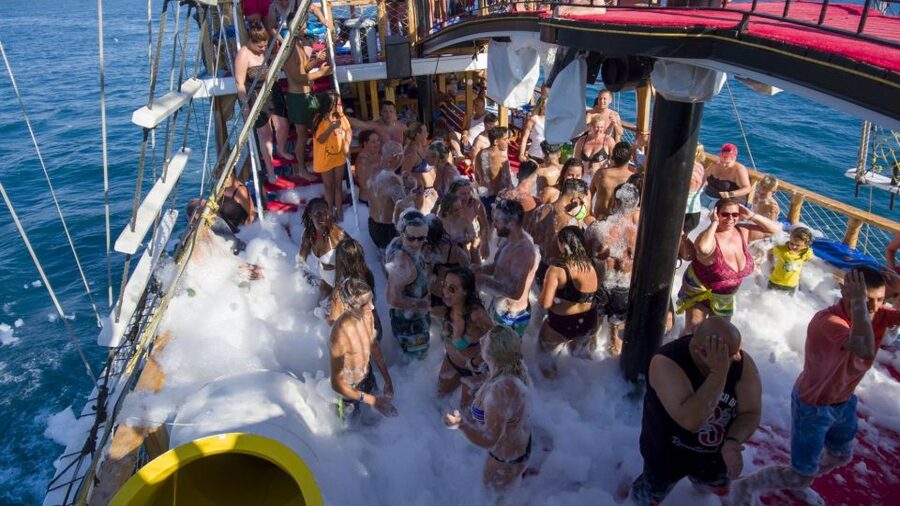Marmaris: All-Inclusive Pirate Boat Trip with Pickup Option - Who will enjoy this Marmaris boat trip?