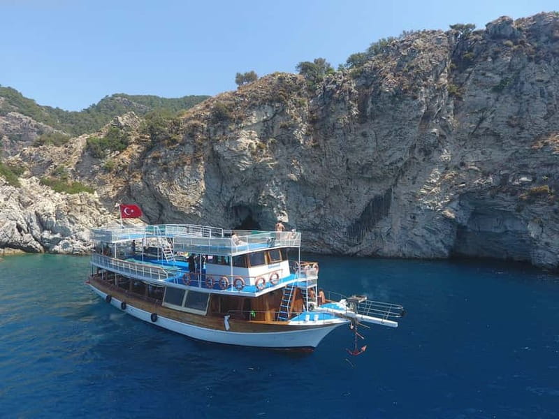 Marmaris: Boat Trip w/Lunch, ansfer & Unlimited Drinks - Kumluk Bay and Amos Bay swimming breaks