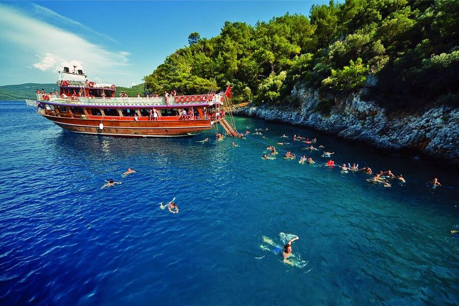 Marmaris: Boat Trip with Unlimited Drinks and BBQ Lunch - Phosphorous Cave, also called the Wishing Cave