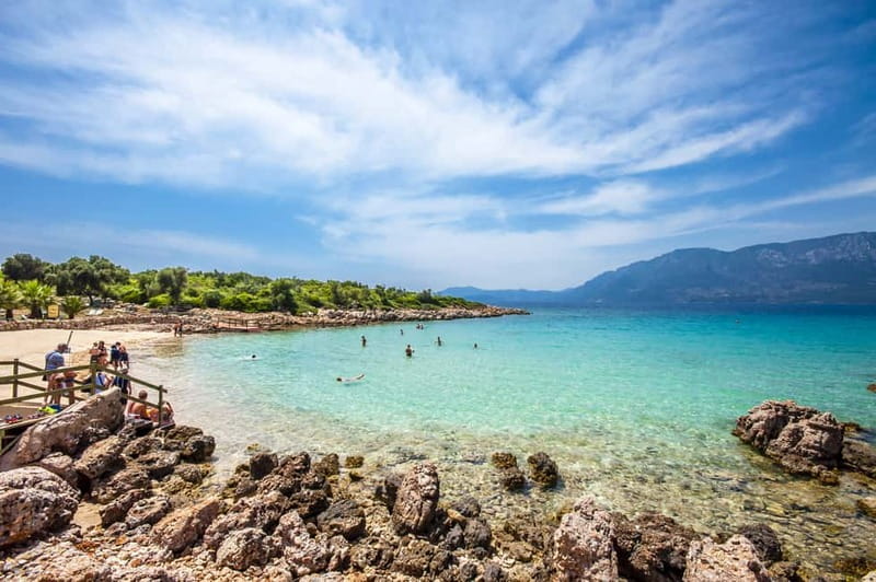 Marmaris: Cleopatra Island Boat Trip with Lunch and Drinks - Lunch on board: simple, included, and not a barbecue