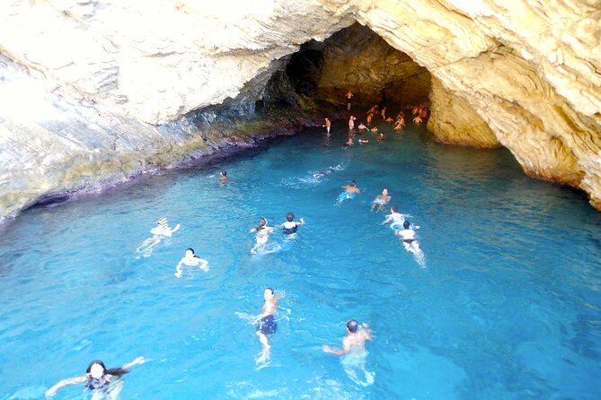 Ölüdeniz: Butterfly Valley Boat Trip with Buffet Lunch - Food, service, and the pace onboard
