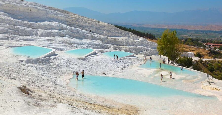 Pamukkale and Hierapolis Full-Day Guided Tour - Walking across the white travertines