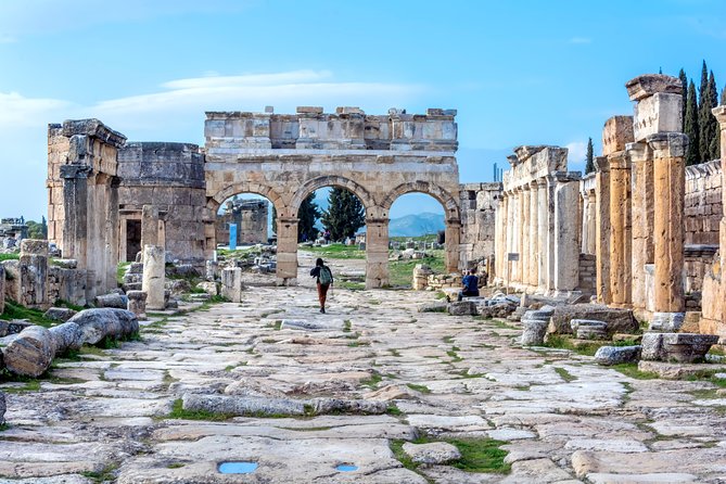 Pamukkale and Hierapolis Full-day Guided Tour from Alanya - Exploring Hierapolis above the white terraces
