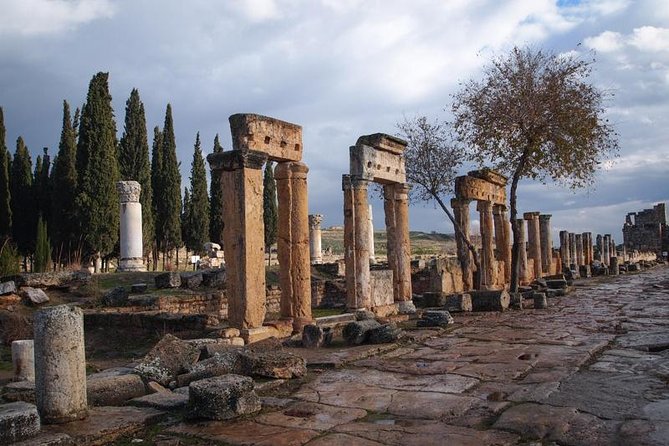 Pamukkale Small Group Tour From Kusadasi or Selcuk - Walking the white thermal terraces