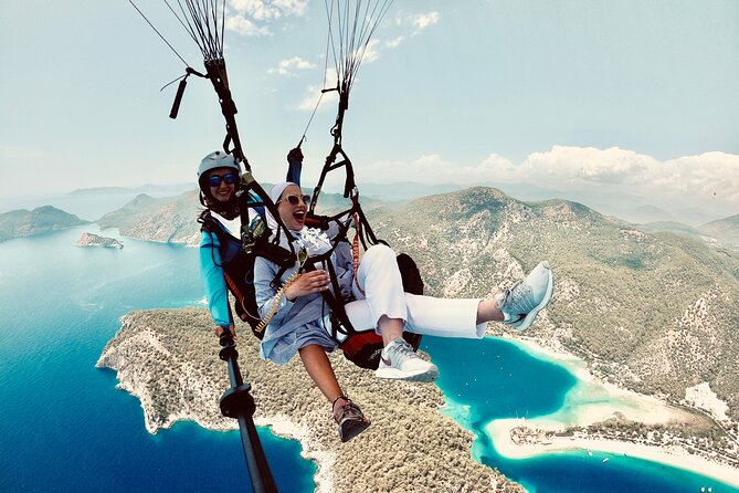 Paragliding In Fethiye Oludeniz, Turkey - Communication and timing can make or break the day