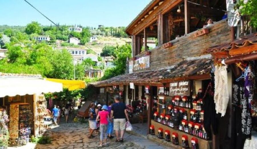Private Sirince Village Tour From Kusadasi Port Cruiser Only - Who should book this private village visit