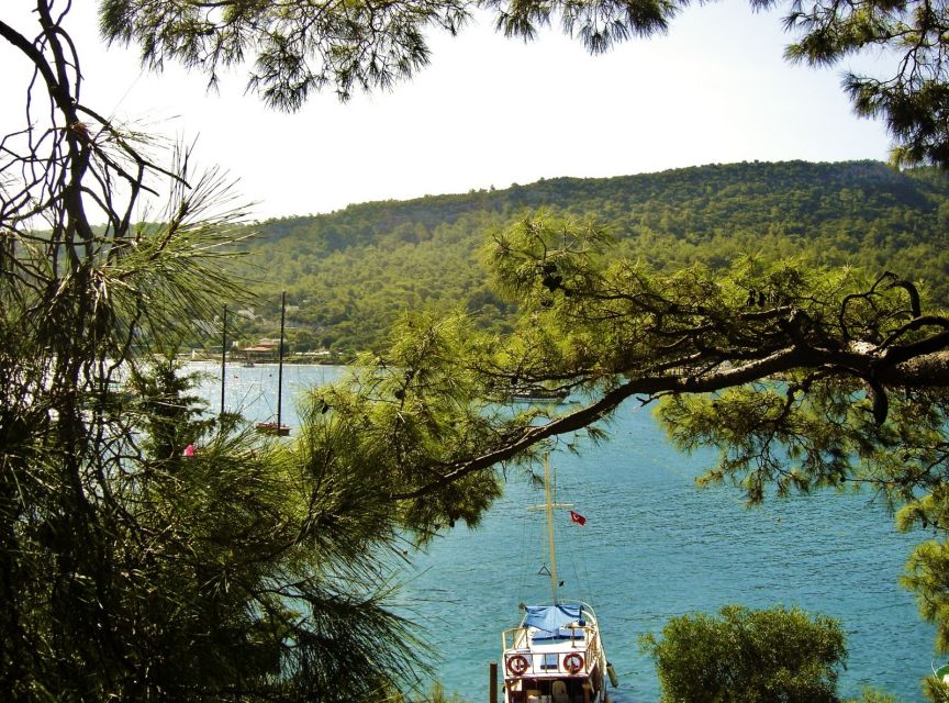 Relaxing Boat Trip with Lunch and Drinks - Leaving Kemer Marina by wooden yacht
