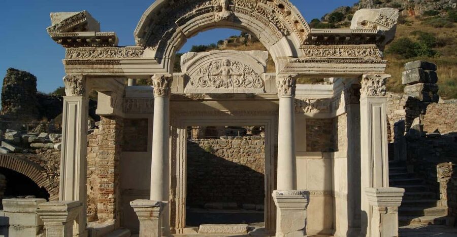 Shore Excursions: 3 Hours Easy Ephesus Tour - Walking Ephesus in about two hours