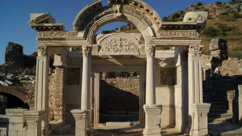 Shore Excursions: 3 Hours Easy Ephesus Tour - Shopping stops and the part to watch closely