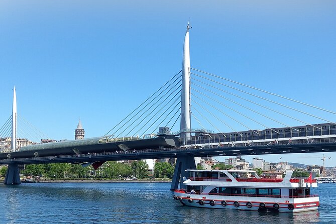 Short Bosphorus Cruise Tour With Hotel Pickup And Audio Guide - Choosing the right deck and seat