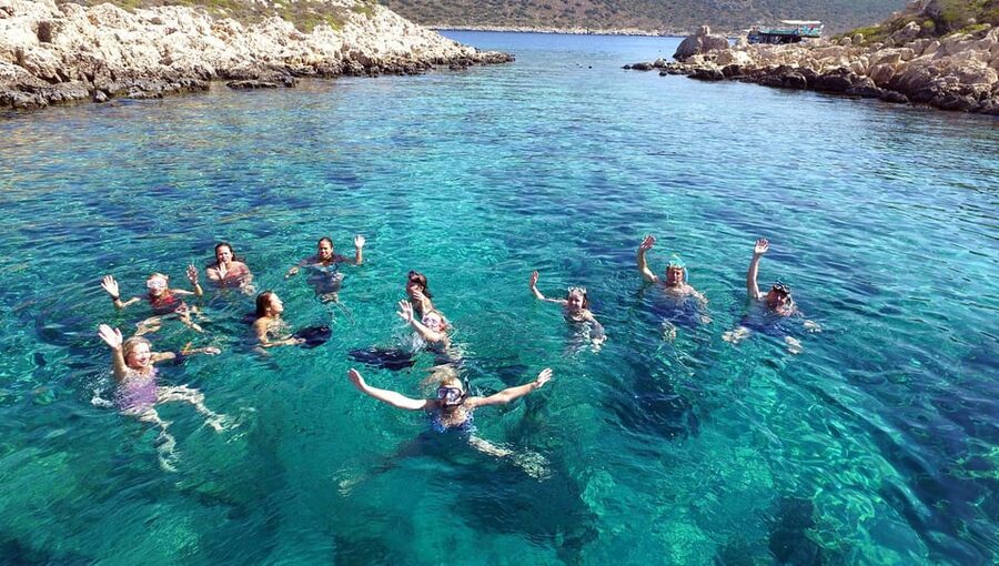 Side: Dolphin Island Boat Trip with Lunch & Unlimited Drinks - Swimming where the Manavgat River meets the sea