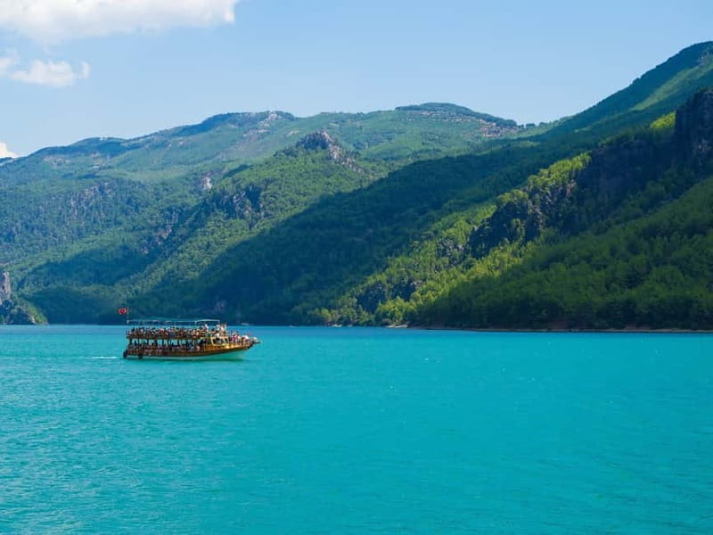 Side: Green Canyon Boat Trip with Lunch near Green Lake - A Green Canyon day built around the water