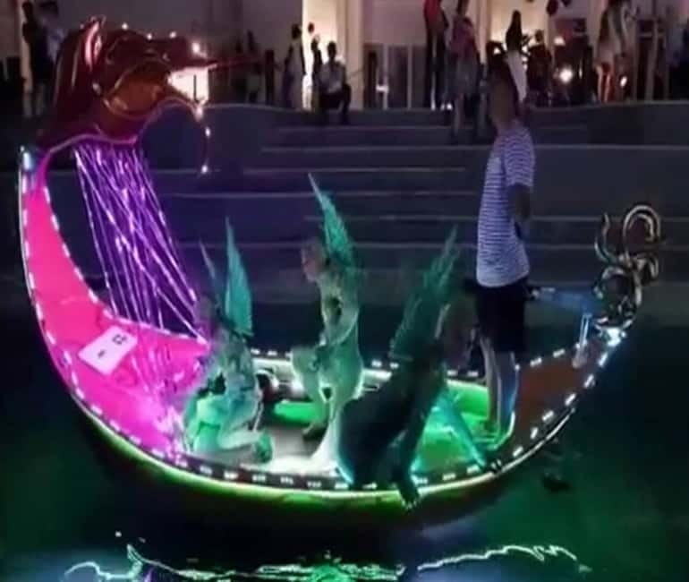 Side: Night Shows at The Land Of Legends with Transfer - The drawbacks to consider before booking