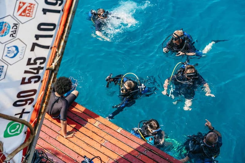 Side: Scuba Diving, Underwater Museum, 2 Dives incl. Lunch - What to bring and how to prepare