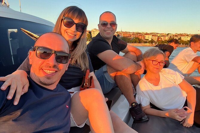 Sunset Cruise on Luxury Yacht with Transfers - From Kabataş to the European shore