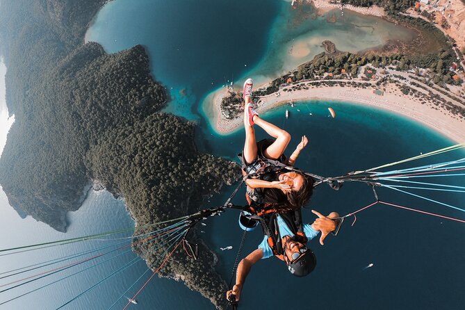 Tandem Paragliding Fethiye, Oludeniz - Taking off from Babadag above Oludeniz